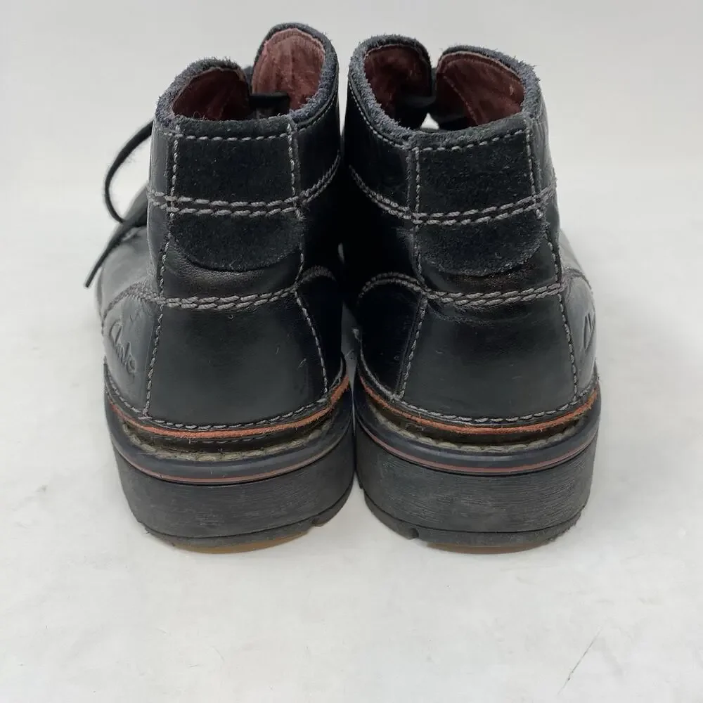 Clarks Chukka Ankle Boots Size 8 Black Leather Rugged Distressed Lug Sole